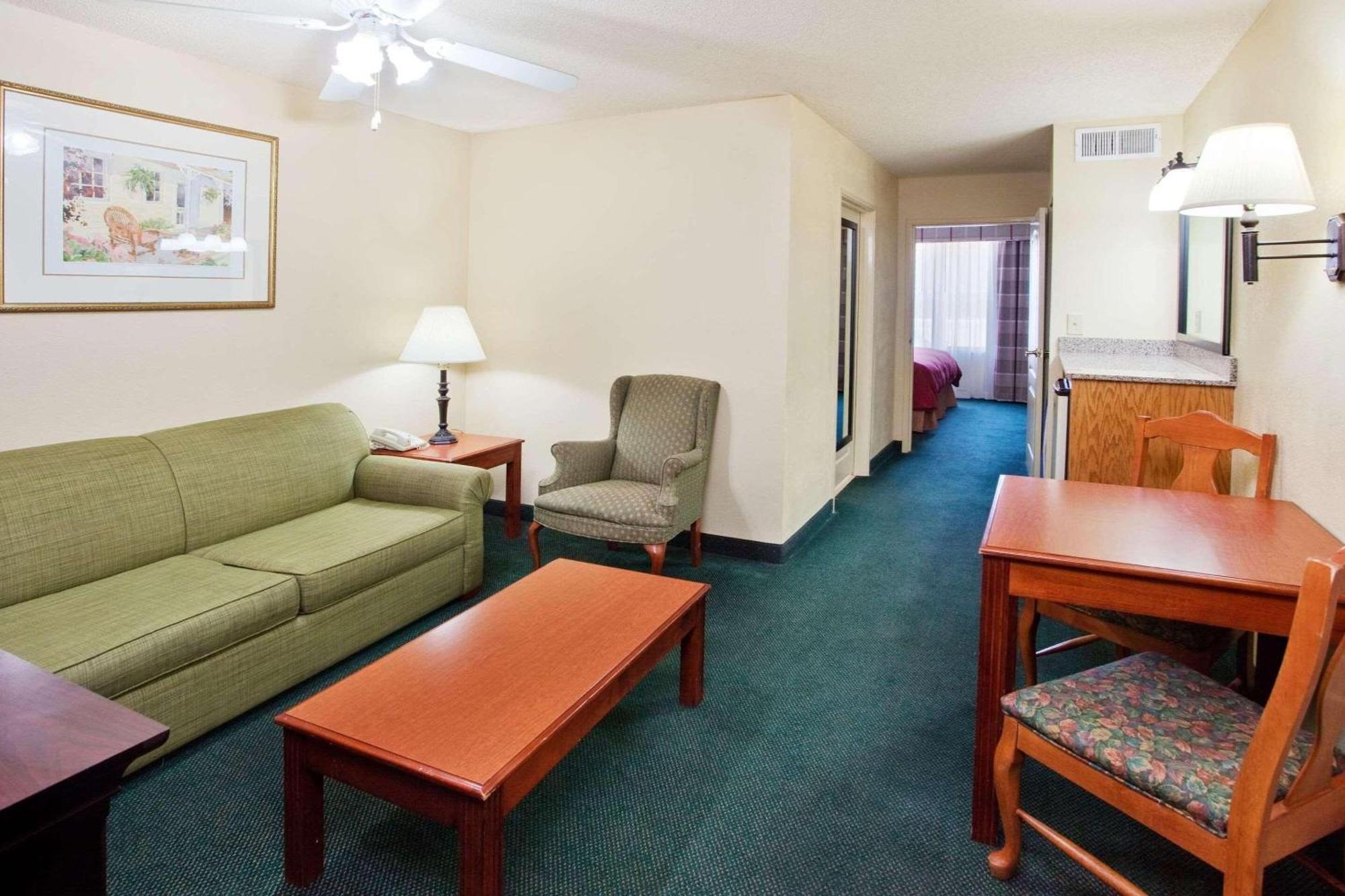 Country Inn & Suites By Radisson, Hiram, Ga Exterior foto